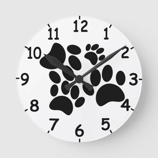 Niedliche Zeichenketten für Welpenpfähle Runde Wanduhr (Vorderseite)