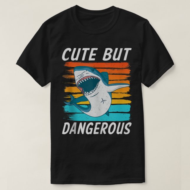 Niedlicher, aber gefährlicher Hai T-Shirt (Design vorne)