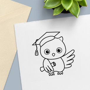 Niedlicher Abschluss in einer Hülle mit einem Roll Permastempel
