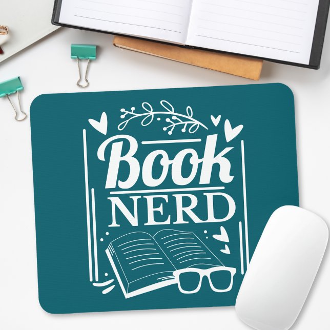 Niedlicher Aquamariner Blue Book Nerd Bookworm Mousepad (Von Creator hochgeladen)