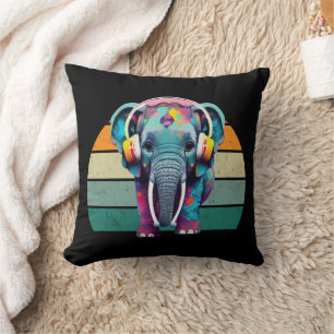 Niedlicher Baby Elephant mit Kopfhörern Kissen