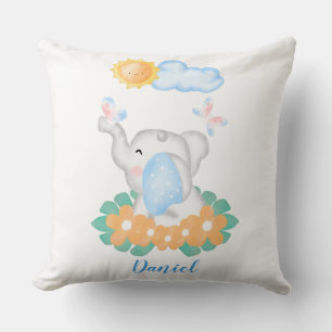 Niedlicher Baby Elephant mit orangefarbenen Blume Kissen