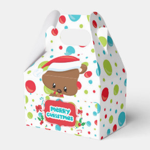 Niedlicher Babybär mit Weihnachtsmannmütze Frohe Geschenkschachtel