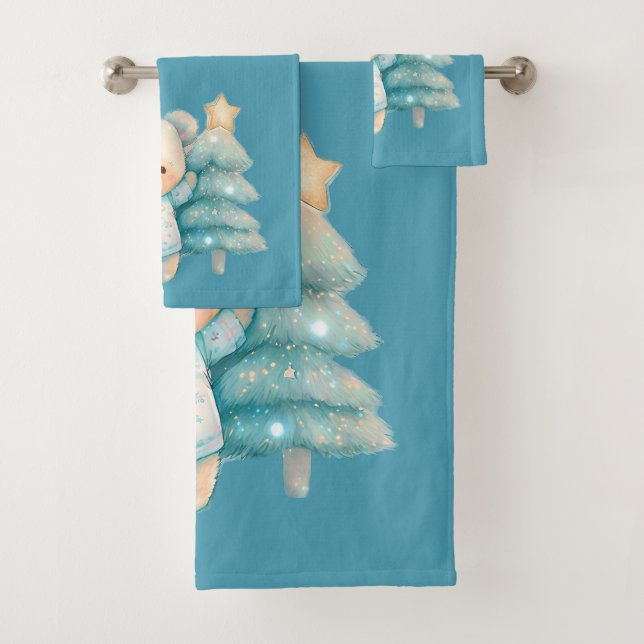 Niedlicher Bär und Weihnachtsbaum Aquamariner Urla Badhandtuch Set (Insitu)