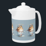 Niedlicher Blauer Vogel mit Blütenkrone im Teacup<br><div class="desc">Dieses hübsche Kunstwerk vereint einen flauschigen Babyvogel in einem zarten, Vintagen Teakup, der mit weichen blauen und blütenblütigen Blumenmustern geschmückt ist. Der Vogel ist zufrieden gekrönt und trägt eine skurrile Krone aus pastellfarbenen Blüten und Pflanzen, die Wärme und Unschuld ausstrahlt. Die Komposition verbindet ein romantisches Party, das ästhetisch mit dem...</div>