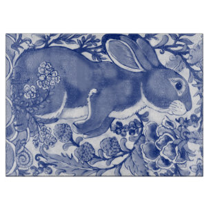 Niedlicher blauer weißer Hase Kaninchen Schnecke J Schneidebrett