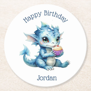 Niedlicher Blue Baby Dragon isst einen Cupcake Runder Pappuntersetzer