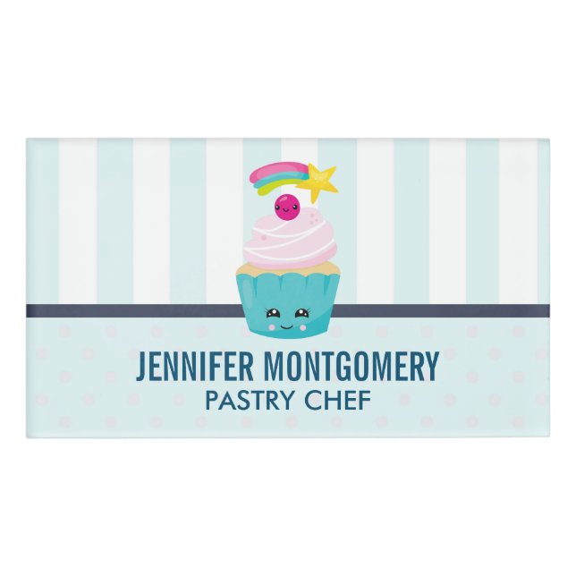 Niedlicher Blue Cupcake mit Kawaii Face Namenschild (Vorderseite)