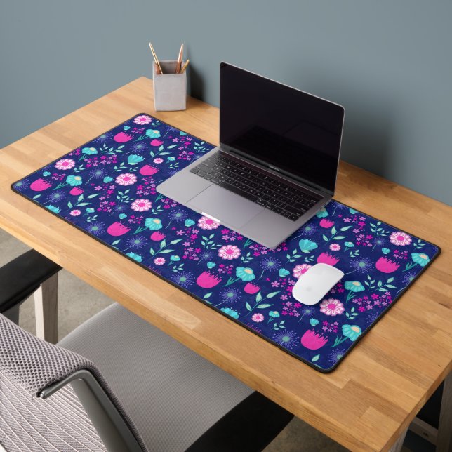 Niedlicher Blumenhintergrund Schreibtischunterlage (Büro 2)