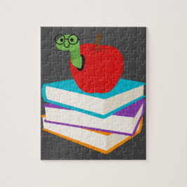Niedlicher Bücherwurm mit Apfelkinderdesign
