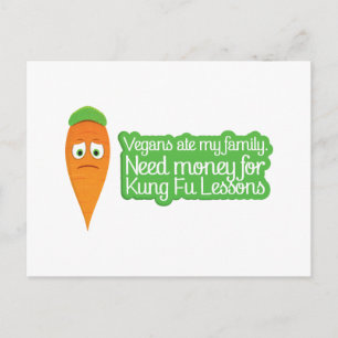 Niedlicher Carrot braucht Geld, um seine Familie z Postkarte