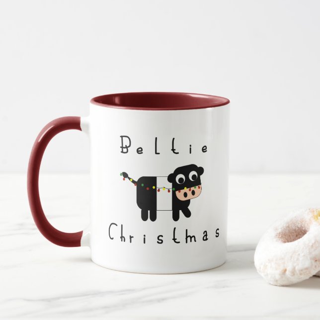 Niedlicher Cartoon Beltie Weihnachtskuh Tasse (Mit Donut)