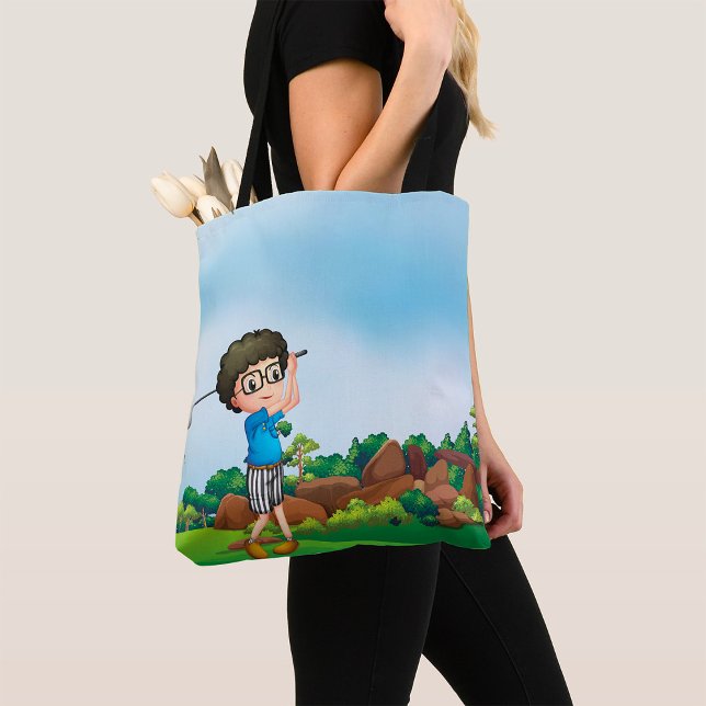 Niedlicher Cartoon Boy Golfing Fun Golf Lover Desi Tasche (Von Creator hochgeladen)
