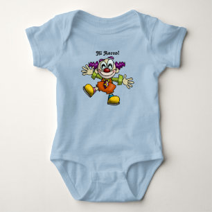 Niedlicher Cartoon Clown sucht nach Baby Hugs Strampler