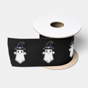 Niedlicher Cartoon Ghost mit Hexenhutenschwarz Satinband