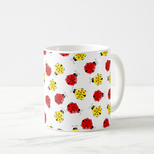 Niedlicher Cartoon Ladybugs in rot und gelb Kaffeetasse (VorderseiteRechts)