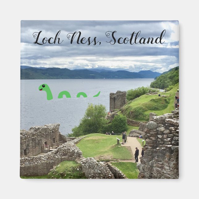 Niedlicher Cartoon Nessie Loch Ness Monster, Schot Magnet (Vorne)