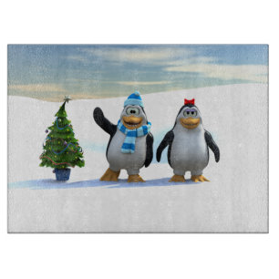 Niedlicher Cartoon Pinguin Pair mit Baum Schneidebrett