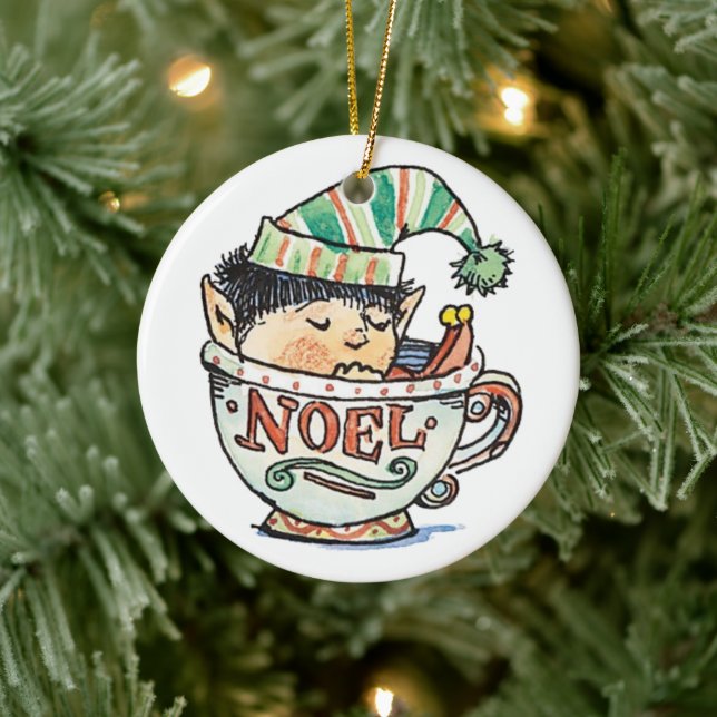 Niedlicher Cartoon Weihnachts-Elf Schlafen im Teec Keramikornament (Baum)