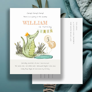 Niedlicher Chomp-Alligator im Sumpf jedes Lebensal Postkarte