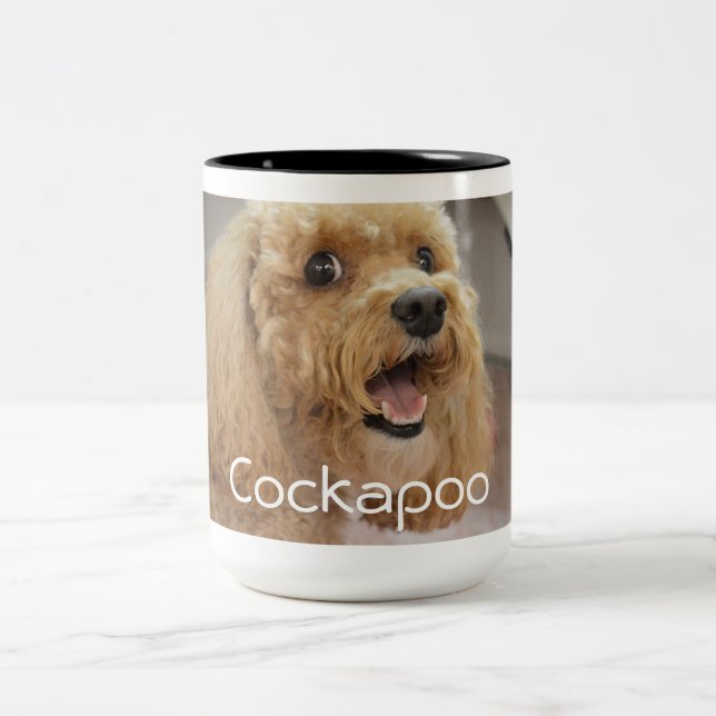 Niedlicher Cockapoo Hund Tierfamilie Foto Zweifarbige Tasse (Mittel)