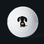 Niedlicher Dackel für Schwarz und Tan Dackel Golfball<br><div class="desc">Identifizieren Sie Ihren Ball auf dem Golfplatz einfach mit diesem originalen Dackel Hund-Golfball. Niedliche Dackel in Schwarz-Weiß-Cartoon. Personalisieren Sie diesen einzigartigen Ball mit einem Namen oder Initialen,  um ein individuelles Geschenk für den Liebhaber der Dackel in Ihrem Leben zu schaffen!</div>