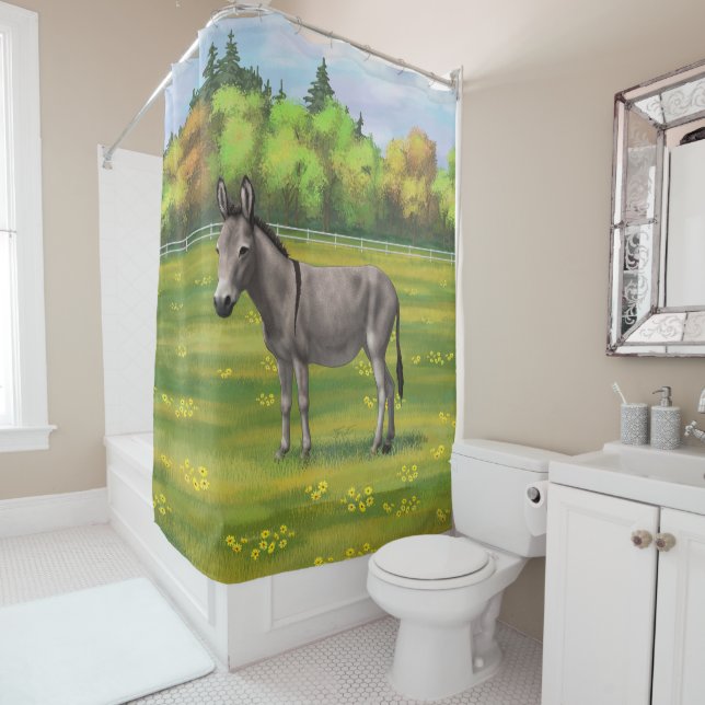 Niedlicher Donkey Gray Burro in Weide Duschvorhang (Beispiel)