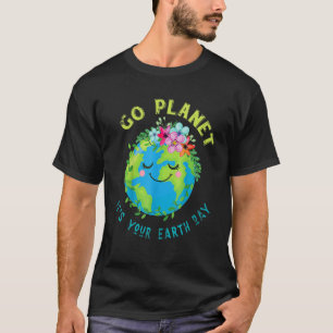 Niedlicher Earth Day Go Planet Earth Day Planet An T-Shirt