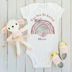 Niedlicher Elephant Rainbow Baby Strampler