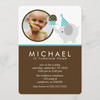 Niedlicher festlicher Geburtstag Einladung