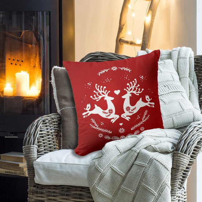 Niedlicher festlicher Skandi Kissen (Von Creator hochgeladen)