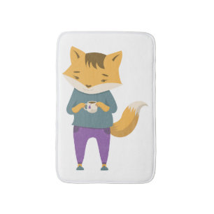 Niedlicher Fuchs mit Tasse Tee Badematte
