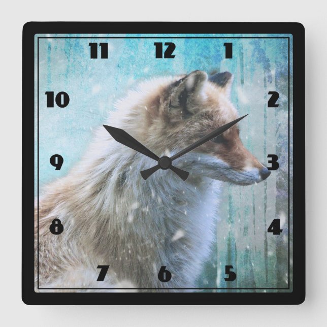 Niedlicher Furry Fox auf Blue Grunge Hintergrund Quadratische Wanduhr (Vorderseite)