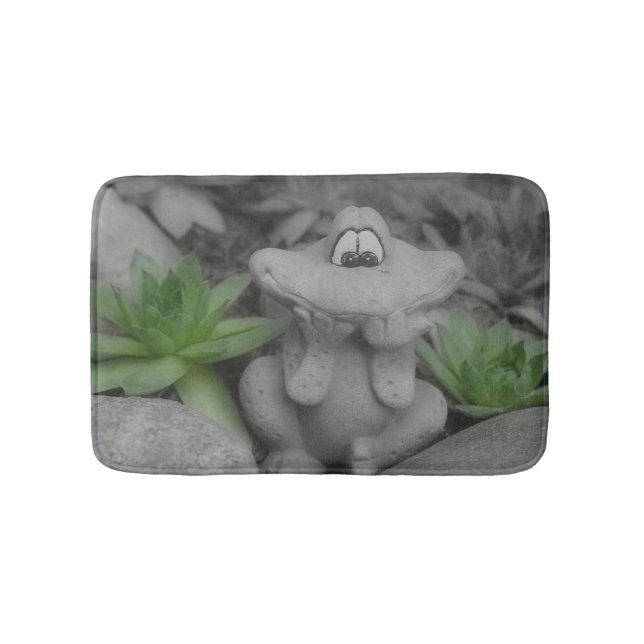 Niedlicher Gartenfrosch und Sukkulturen Badematte (Vorderseite)