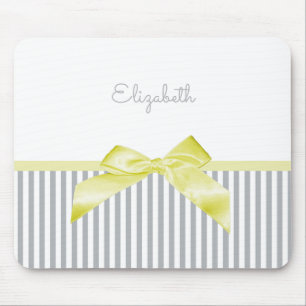 Niedlicher gelber Bow mit grauem Girl-Streifen und Mousepad