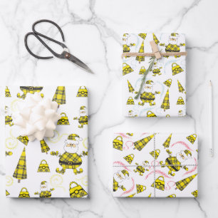 Niedlicher, gelber Tartan-Santa mit Purpur Geschenkpapier Set