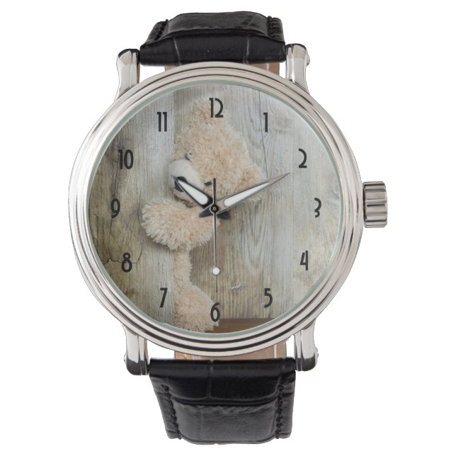 Niedlicher gepolsterter Bär Rustikale Holzwand Armbanduhr (Vorderseite)