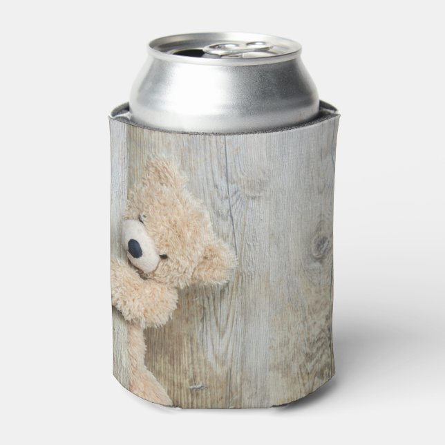 Niedlicher gepolsterter Bär Rustikale Holzwand Dosenkühler (Kanne Vorderseite)