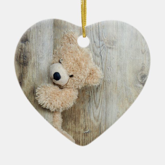 Niedlicher gepolsterter Bär Rustikale Holzwand Keramik Ornament (Vorne)