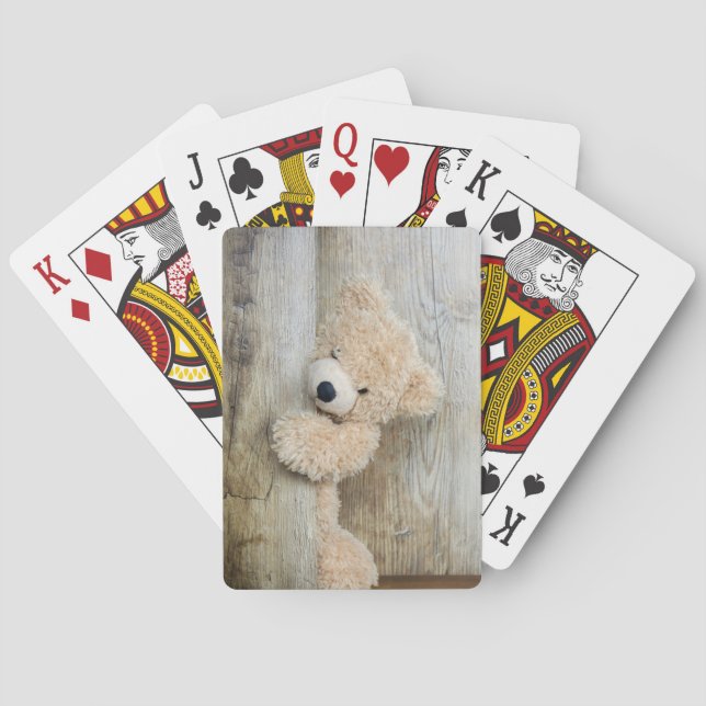 Niedlicher gepolsterter Bär Rustikale Holzwand Spielkarten (Rückseite)