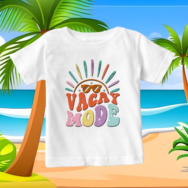 Niedlicher Girl-leere-Modus Wortart-Strand Baby T-shirt (Von Creator hochgeladen)