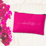 Niedlicher Girly Minimalistischer Individuelle Nam Zubehörtasche<br><div class="desc">Machen Sie eine Aussage mit unserem Niedlichen Girly Minimalistisch Individuelle Name | Rose Pink Accessoire Pouch! Dieser elegante Beutel eignet sich ideal,  um sich selbst zu schminken oder sich selbst zu pflegen. Personalisiert mit Ihrem Namen,  ist dieses wunderschöne rosa Rose Pouch sowohl stilvoll als auch funktionell.</div>
