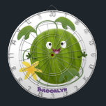 Niedlicher, glücklicher Wassermelone-Cartoon Dartscheibe<br><div class="desc">Dieses niedliche Lächeln der Wassermelone ist hier, um einen fruchtigen Spaß zu Ihrem Tag zu bringen! Gezeichnet in fröhlicher Cartoon Illustration Stil.</div>