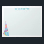 Niedlicher Gnome Unicorn Magischer farbiger Indivi Notizblock<br><div class="desc">Dieses niedliche Notizblock verfügt über eine skurrile und zauberhafte einhornige Gnome-Illustration in blau und lila. Personalisieren Sie es mit Ihrem Namen. Tolle Geschenkidee.</div>