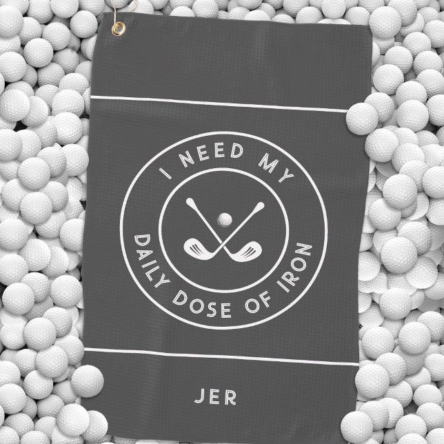 Niedlicher Golfer Spaß Golf Eisen Sportausrüstung  Golfhandtuch (I Need My Daily Dose of Iron Cute Golfer Humor Golf Iron Sports Equipment Gray Golf Towel)