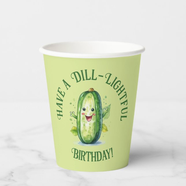 Niedlicher Grüner Cartoon Pickle Geburtstag Pappbecher (Vorderseite)