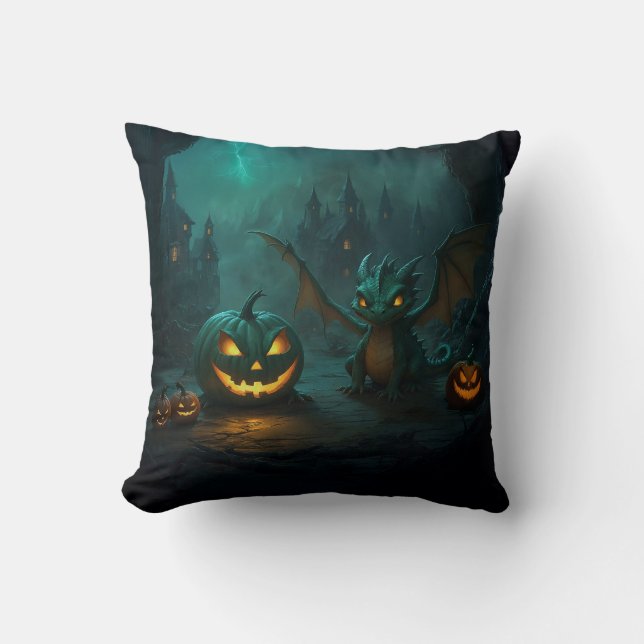 Niedlicher Halloween-Drache mit Beängstigenden Pum Kissen (Vorderseite)
