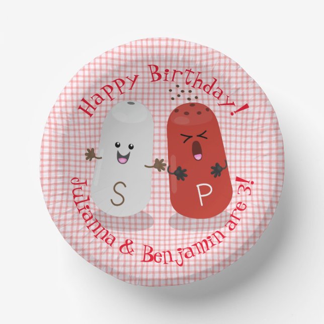 Niedlicher Happy-kawaii-Salz und Pfefferzwillinge  Pappteller (Vorderseite)