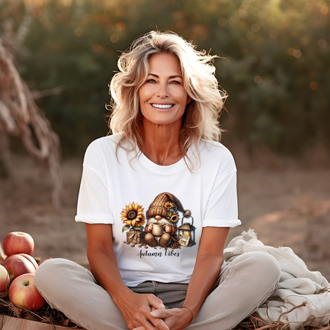 Niedlicher Herbstbesuch Wasserfarbenspiel T-Shirt (Von Creator hochgeladen)