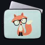 Niedlicher Hipsterroter Fox Laptopschutzhülle<br><div class="desc">Entzückende Illustration eines niedlichen roten Fuchses, der ein Paar sortierte Übergläser trägt.</div>